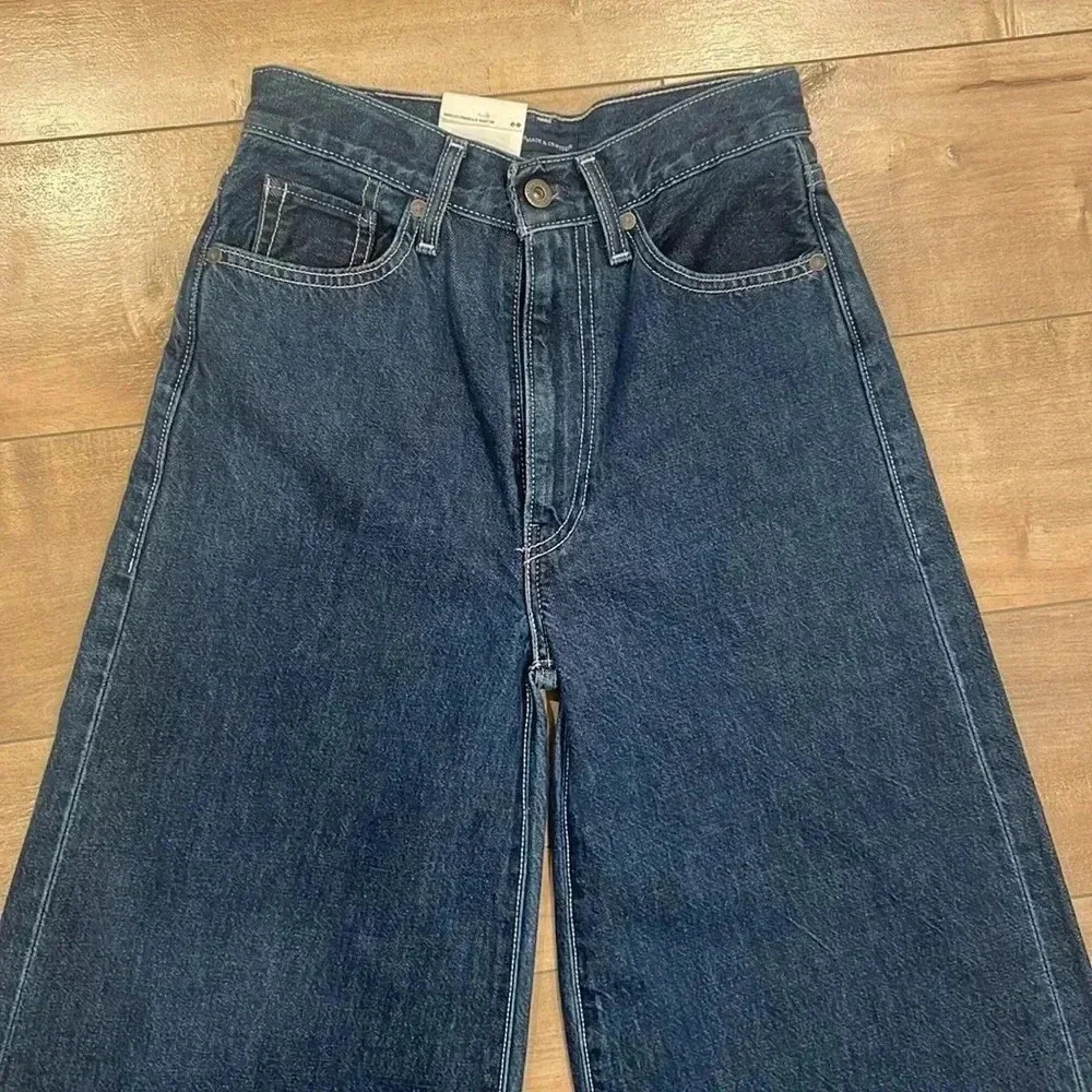 NWT $168 Levi’s Full Flare Women’s Jeans High Rise Organic Cotton Sz 25 x 31 - Picture 5 of 10